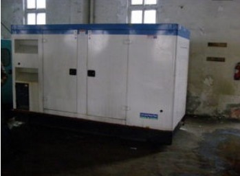 遵义康明斯150kw大型柴油二手发电机组